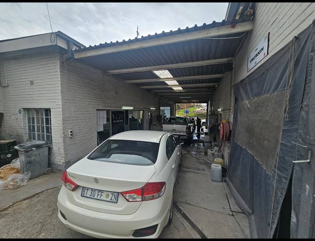600M² WAREHOUSE FOR SALE IN ACTIVIA PARK